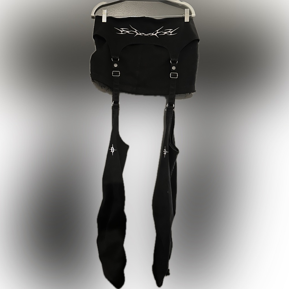 Darker Wavs Downbeat Mini Skirt with Leg Warmers
